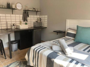Excellently located close to N1, Free WIFI, SMART TV, Easy Self Check in, Modern and many RESTAURANTS on premises